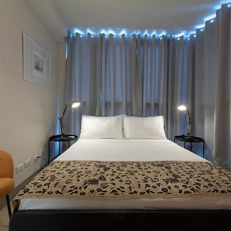 Uptown Parksuites Apartments Tower 2 Bgc By Ph Staycation Μανίλα Εξωτερικό φωτογραφία