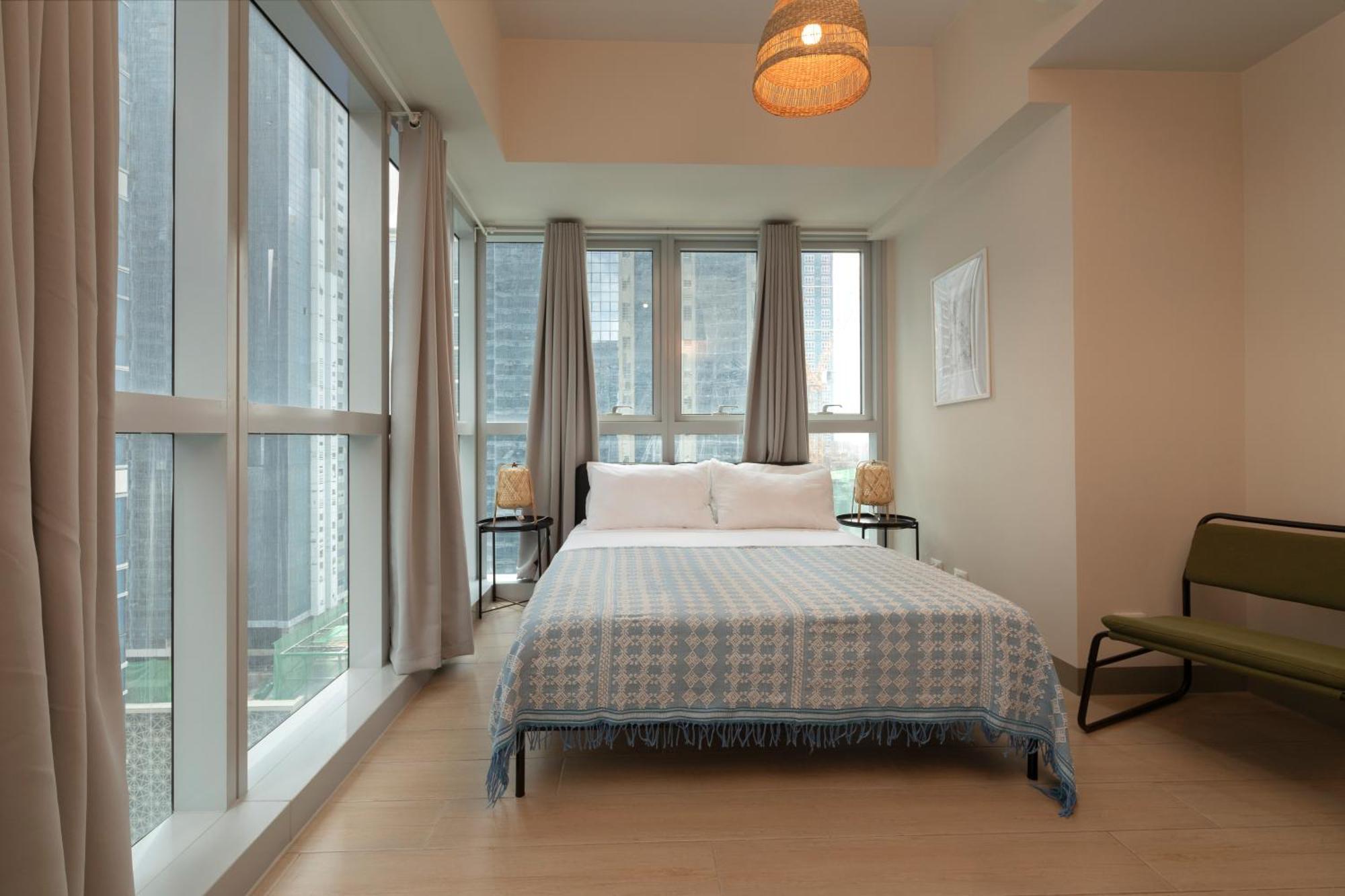 Uptown Parksuites Apartments Tower 2 Bgc By Ph Staycation Μανίλα Εξωτερικό φωτογραφία